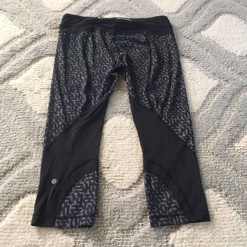 Lululemon yoga 3/4 yoga pants